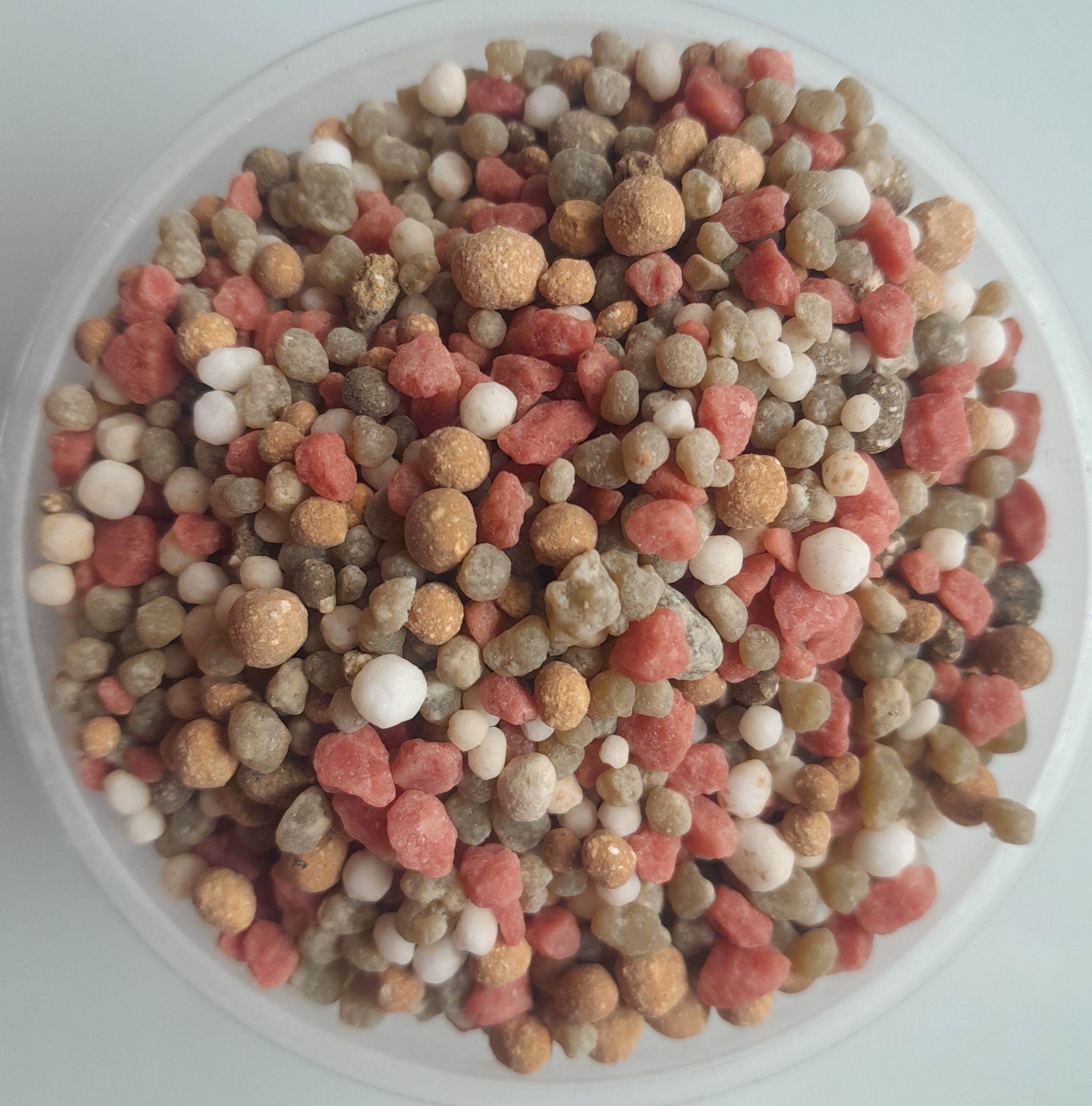 NPK fertilizer 16-16-16